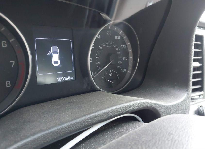 Photo 7 of 2017 Hyundai Elantra SE (VIN 5NPD84LFXHH080651)