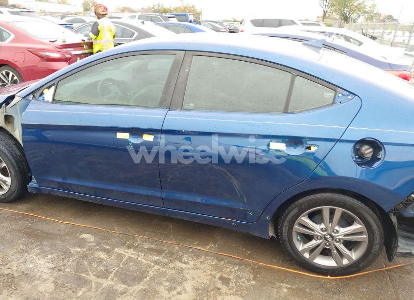 Photo 15 of 2017 Hyundai Elantra SE (VIN 5NPD84LFXHH118704)