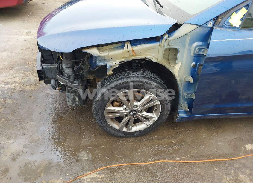 Photo 20 of 2017 Hyundai Elantra SE (VIN 5NPD84LFXHH118704)