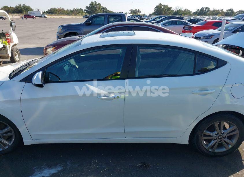 Photo 15 of 2017 Hyundai Elantra VALUE EDITION (VIN 5NPD84LFXHH118914)