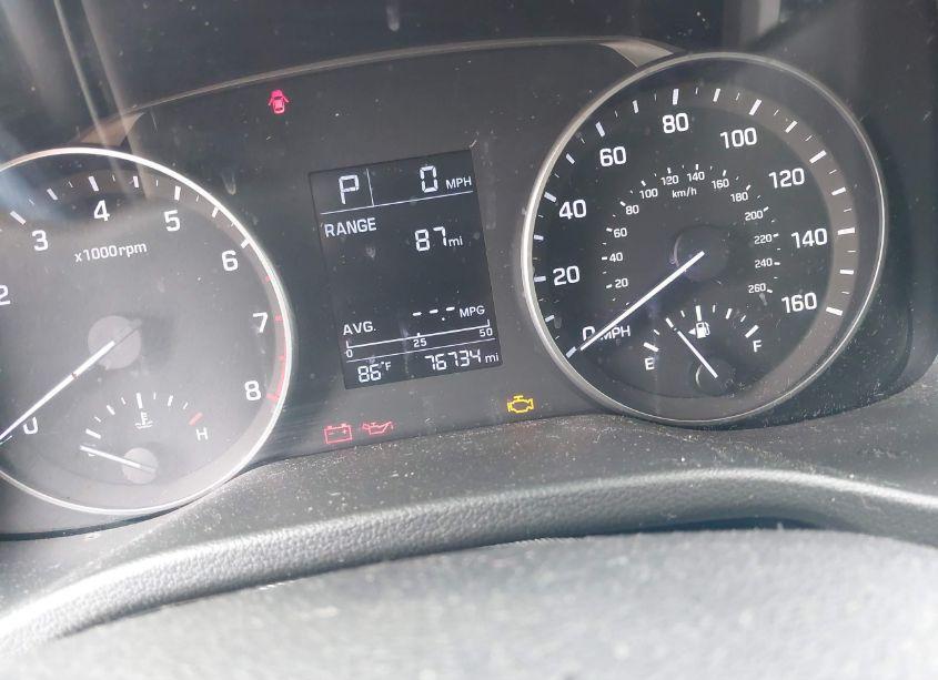 Photo 7 of 2017 Hyundai Elantra SE (VIN 5NPD84LFXHH122266)