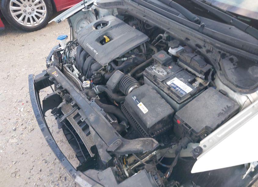 Photo 10 of 2017 Hyundai Elantra VALUE EDITION (VIN 5NPD84LFXHH128987)