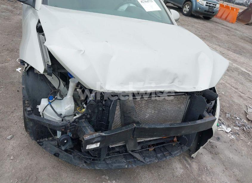 Photo 5 of 2017 Hyundai Elantra VALUE EDITION (VIN 5NPD84LFXHH139892)