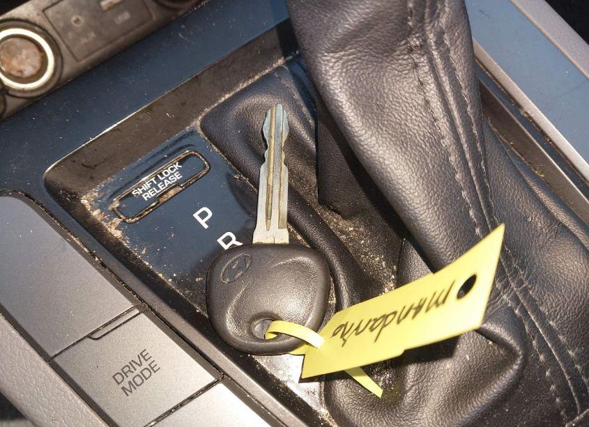 Photo 11 of 2017 Hyundai Elantra SE (VIN 5NPD84LFXHH150763)