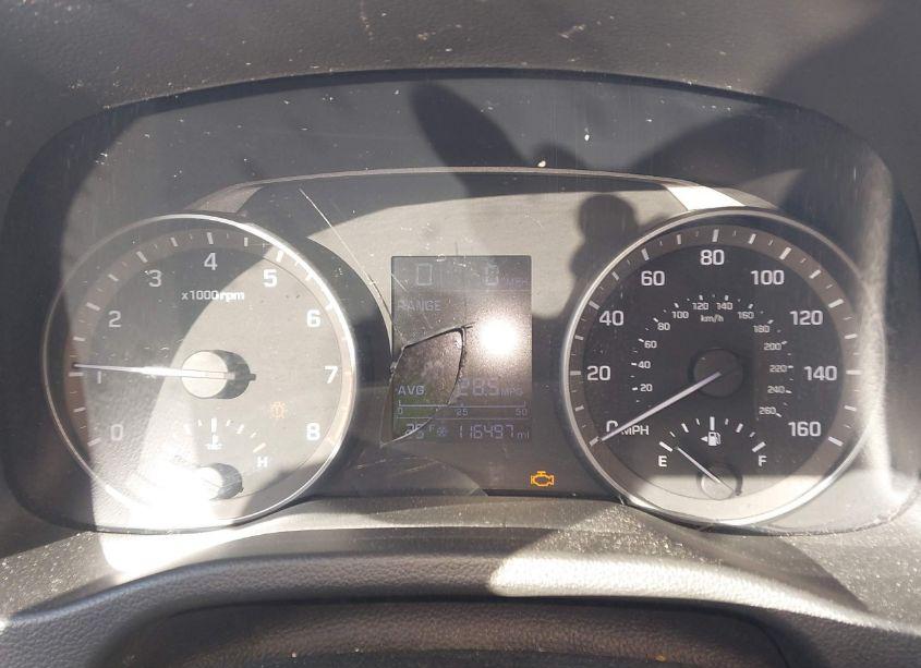 Photo 7 of 2017 Hyundai Elantra SE (VIN 5NPD84LFXHH150763)