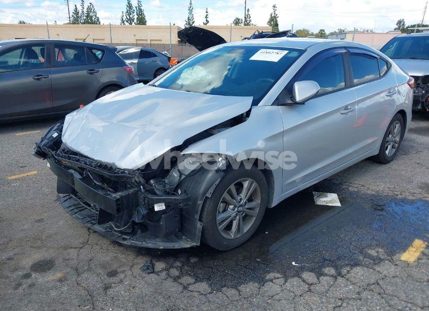 Photo 2 of 2017 Hyundai Elantra SE (VIN 5NPD84LFXHH156272)