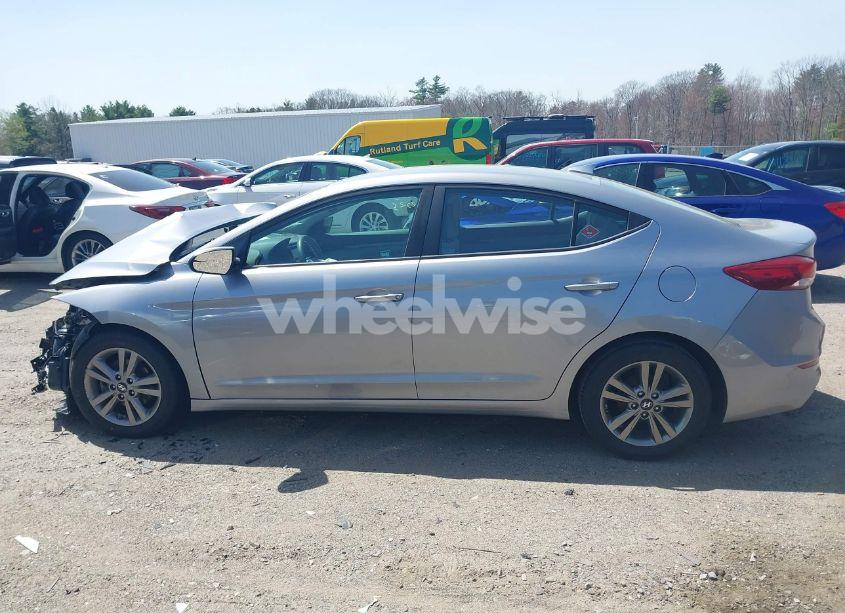 Photo 15 of 2017 Hyundai Elantra SE (VIN 5NPD84LFXHH159480)