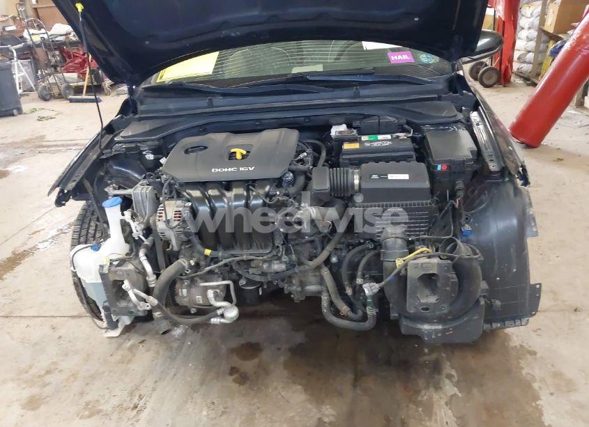 Photo 10 of 2017 Hyundai Elantra SE (VIN 5NPD84LFXHH170916)