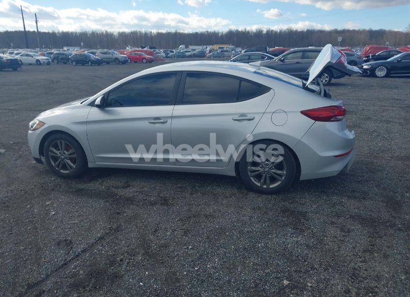 Photo 14 of 2017 Hyundai Elantra SE (VIN 5NPD84LFXHH174996)
