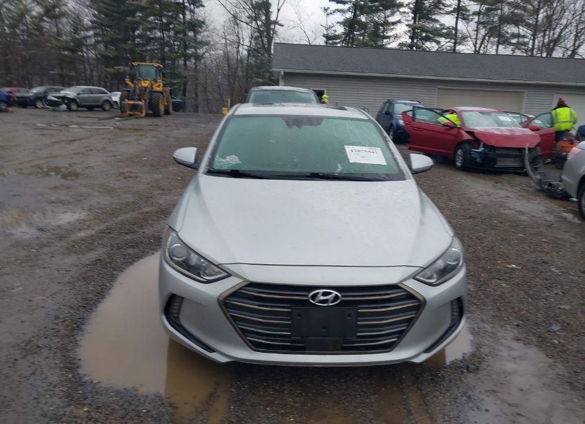 Photo 13 of 2017 Hyundai Elantra LIMITED (VIN 5NPD84LFXHH177929)