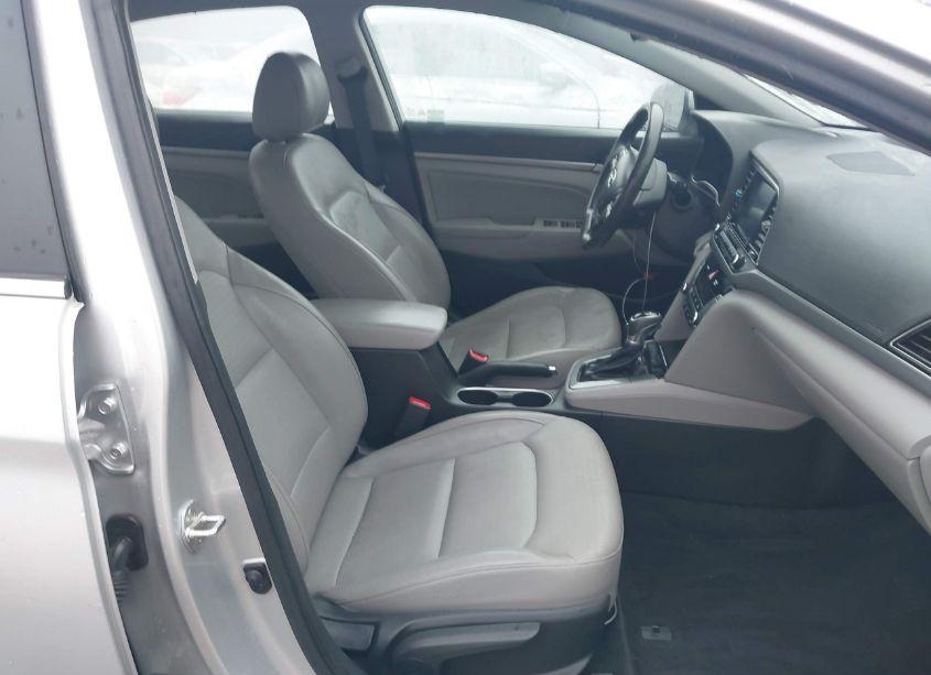 Photo 5 of 2017 Hyundai Elantra LIMITED (VIN 5NPD84LFXHH177929)