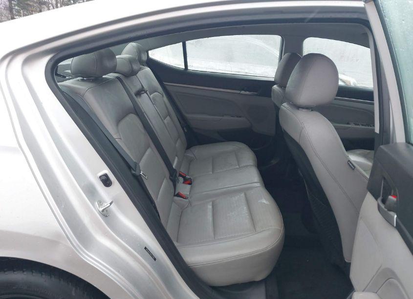 Photo 8 of 2017 Hyundai Elantra LIMITED (VIN 5NPD84LFXHH177929)