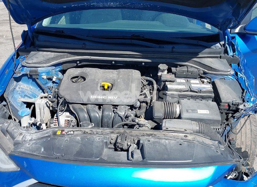 Photo 10 of 2017 Hyundai Elantra SE (VIN 5NPD84LFXHH183858)