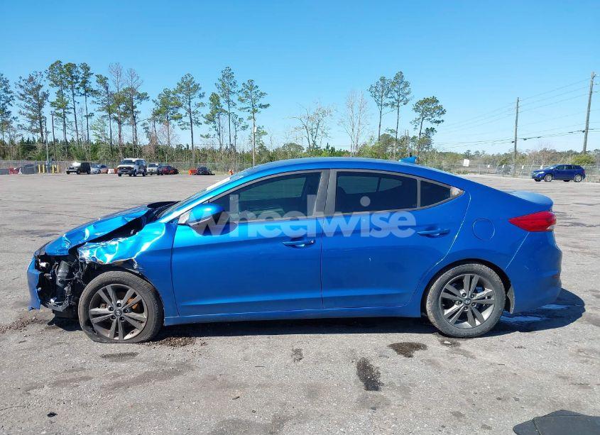 Photo 14 of 2017 Hyundai Elantra SE (VIN 5NPD84LFXHH183858)