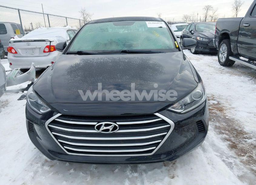 Photo 12 of 2017 Hyundai Elantra SE (VIN 5NPD84LFXHH186470)