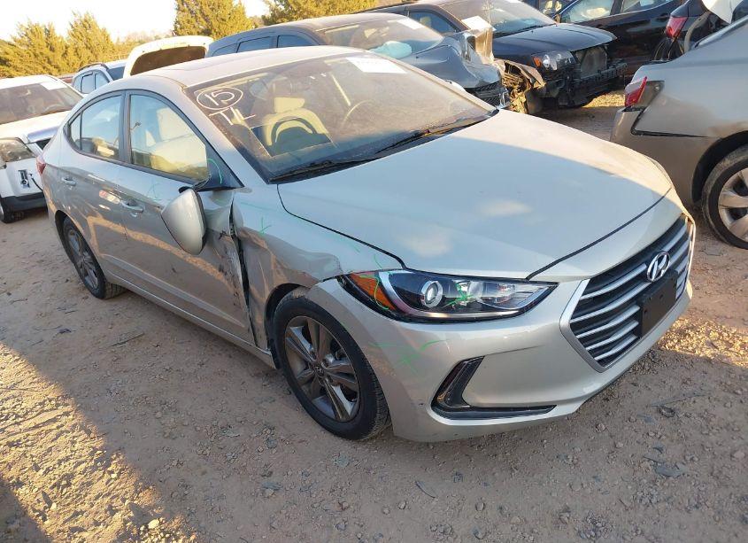 2017 Hyundai Elantra VALUE EDITION (VIN 5NPD84LFXHH187327) main photo