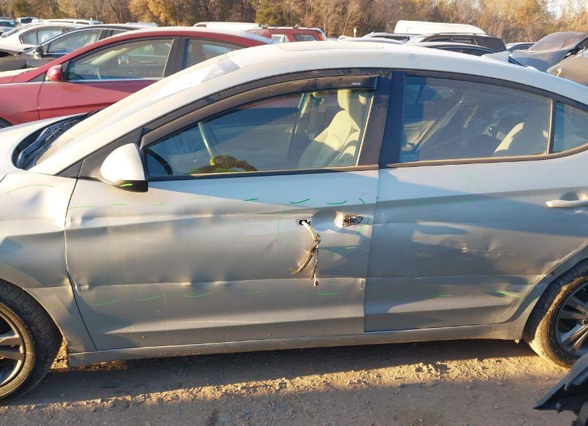 Photo 14 of 2017 Hyundai Elantra VALUE EDITION (VIN 5NPD84LFXHH187327)