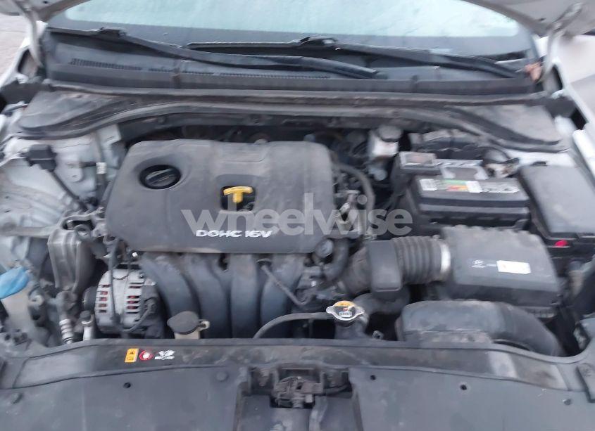 Photo 10 of 2017 Hyundai Elantra SE (VIN 5NPD84LFXHH206118)