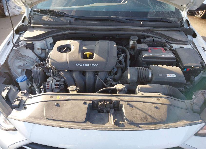 Photo 10 of 2018 Hyundai Elantra SEL (VIN 5NPD84LFXJH225063)