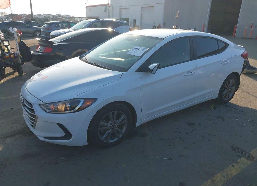 Photo 2 of 2018 Hyundai Elantra SEL (VIN 5NPD84LFXJH225063)