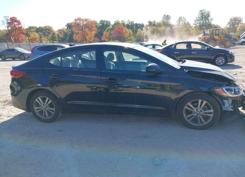 Photo 13 of 2018 Hyundai Elantra SEL (VIN 5NPD84LFXJH239478)