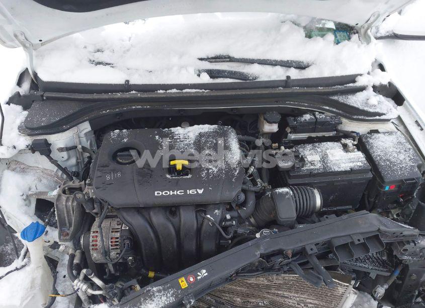 Photo 10 of 2018 Hyundai Elantra SEL (VIN 5NPD84LFXJH240744)