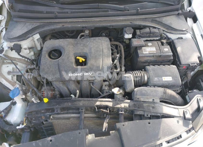 Photo 10 of 2018 Hyundai Elantra SEL (VIN 5NPD84LFXJH245586)