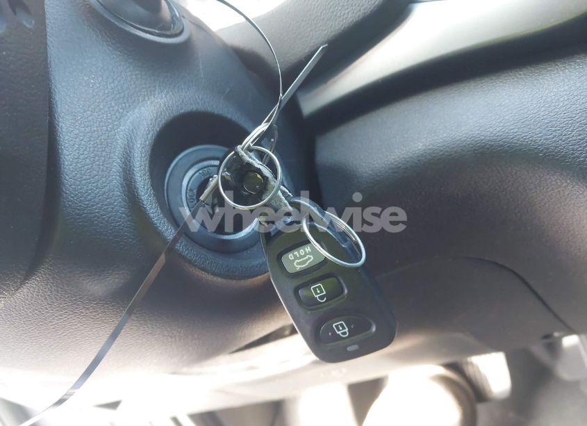 Photo 11 of 2018 Hyundai Elantra SEL (VIN 5NPD84LFXJH245586)