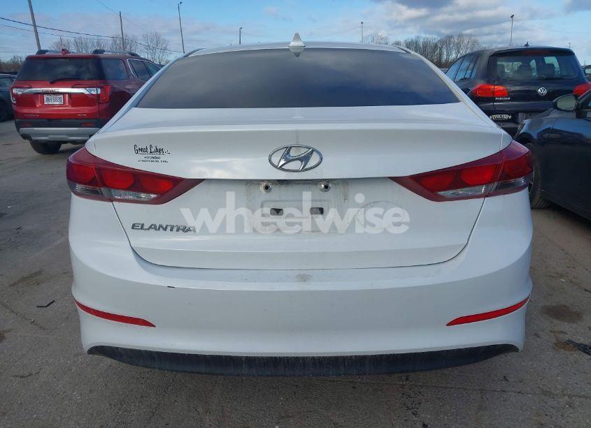 Photo 16 of 2018 Hyundai Elantra SEL (VIN 5NPD84LFXJH245586)