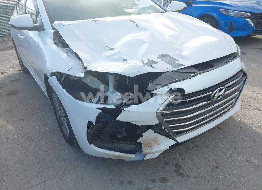 Photo 6 of 2018 Hyundai Elantra SEL (VIN 5NPD84LFXJH245586)