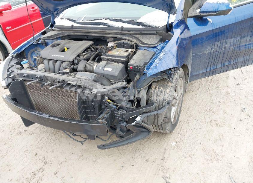 Photo 6 of 2018 Hyundai Elantra SEL (VIN 5NPD84LFXJH251002)