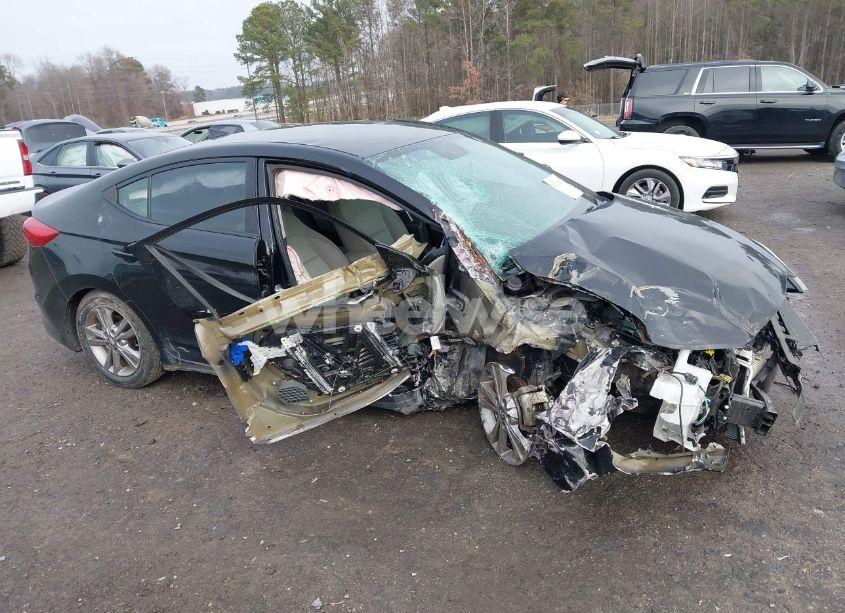 2018 Hyundai Elantra SEL (VIN 5NPD84LFXJH251341) main photo