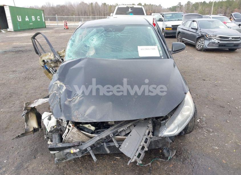 Photo 12 of 2018 Hyundai Elantra SEL (VIN 5NPD84LFXJH251341)