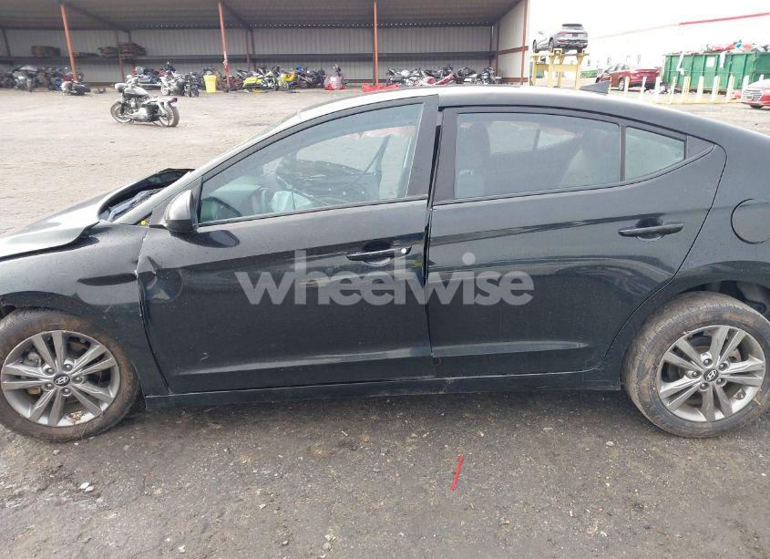 Photo 14 of 2018 Hyundai Elantra SEL (VIN 5NPD84LFXJH251341)