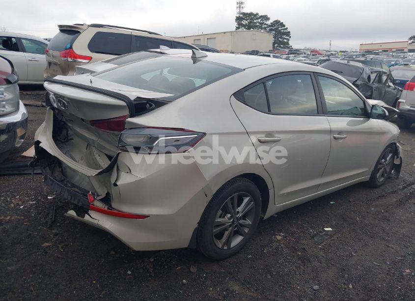 Photo 4 of 2018 Hyundai Elantra SEL (VIN 5NPD84LFXJH260069)