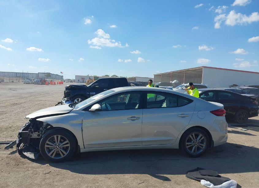 Photo 14 of 2018 Hyundai Elantra VALUE EDITION (VIN 5NPD84LFXJH264994)