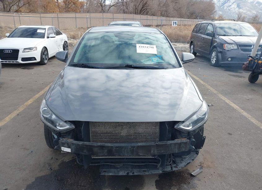 Photo 12 of 2018 Hyundai Elantra SEL (VIN 5NPD84LFXJH288454)