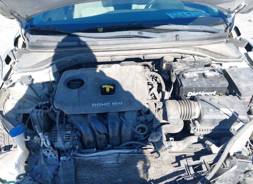 Photo 10 of 2018 Hyundai Elantra SEL (VIN 5NPD84LFXJH294481)