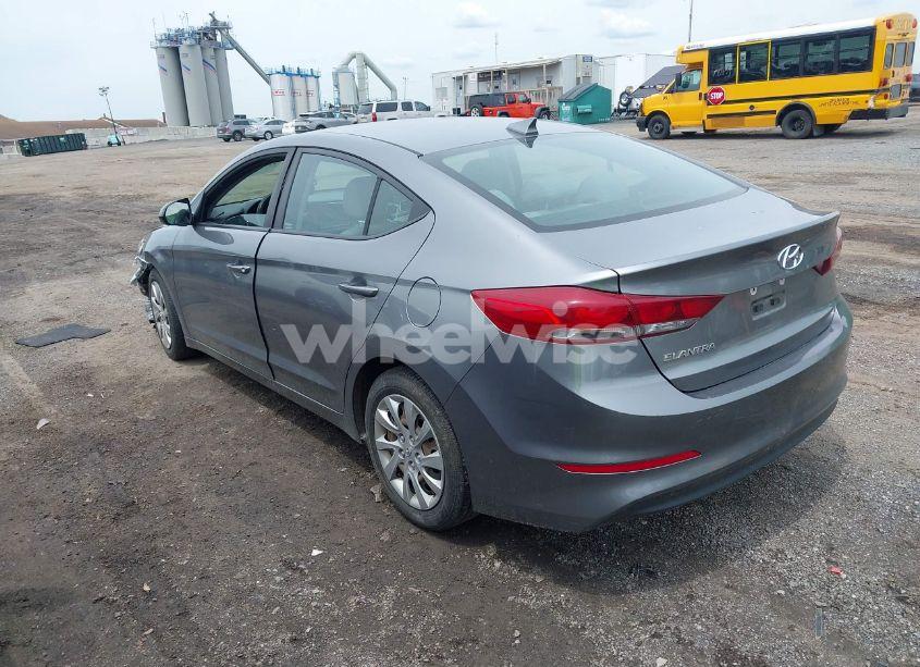 Photo 3 of 2018 Hyundai Elantra SEL (VIN 5NPD84LFXJH295002)
