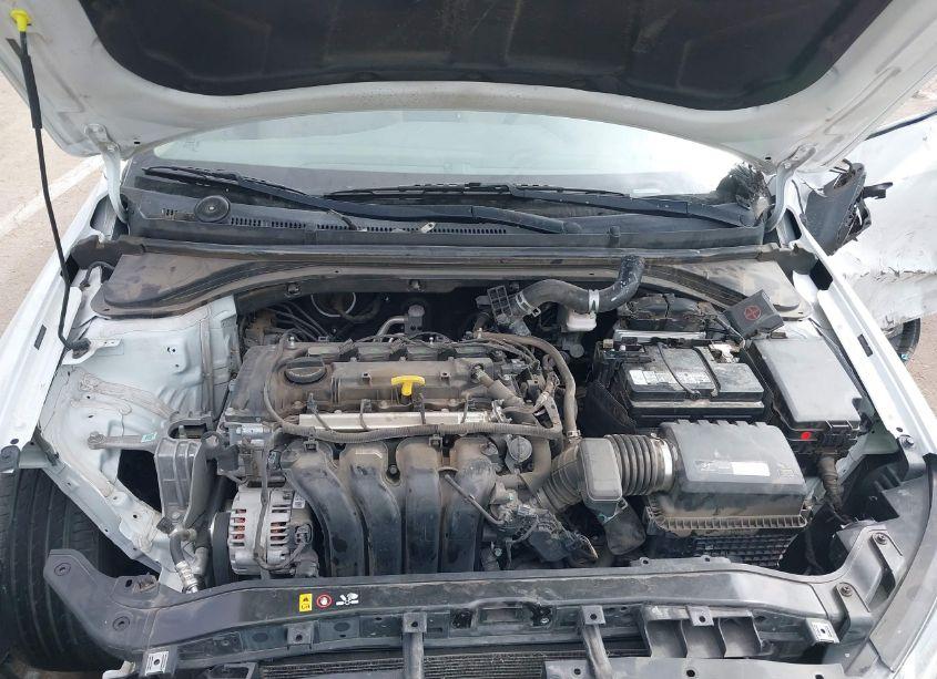 Photo 10 of 2018 Hyundai Elantra VALUE EDITION (VIN 5NPD84LFXJH297624)