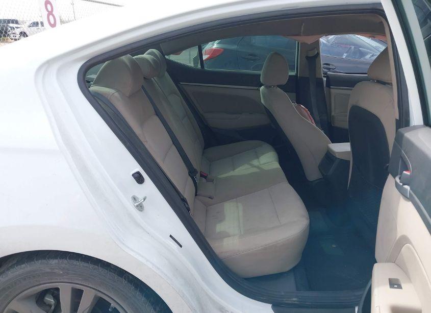 Photo 8 of 2018 Hyundai Elantra VALUE EDITION (VIN 5NPD84LFXJH297624)