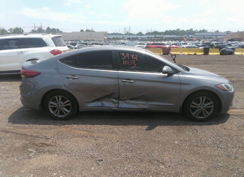 Photo 13 of 2018 Hyundai Elantra VALUE EDITION (VIN 5NPD84LFXJH318861)