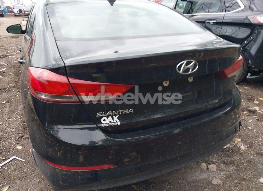 Photo 16 of 2018 Hyundai Elantra SEL (VIN 5NPD84LFXJH341153)