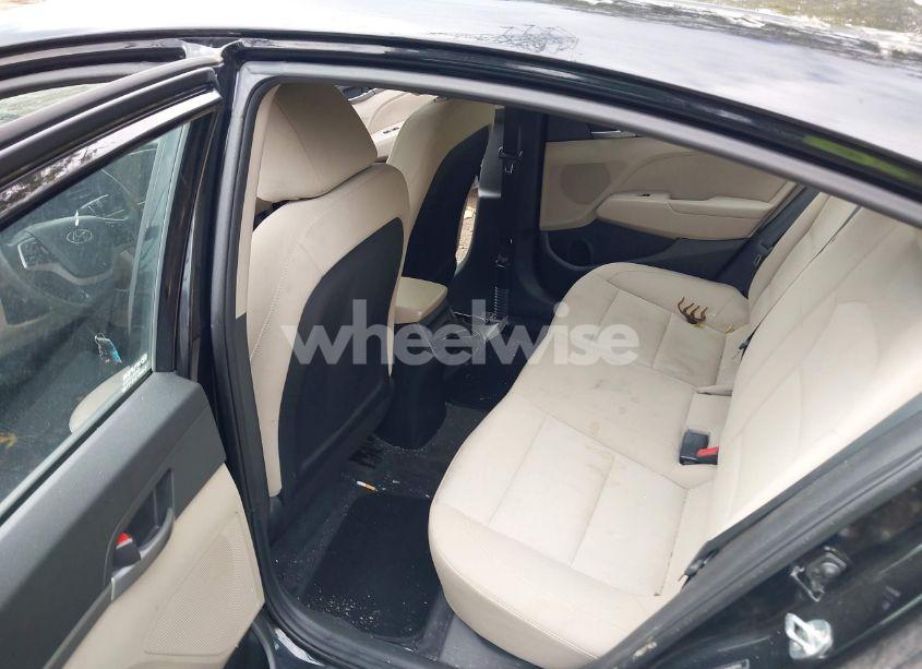 Photo 8 of 2018 Hyundai Elantra SEL (VIN 5NPD84LFXJH341153)