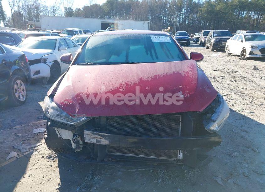 Photo 12 of 2018 Hyundai Elantra SEL (VIN 5NPD84LFXJH371320)