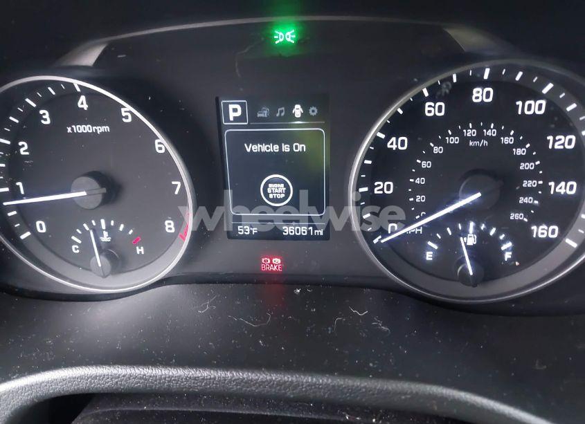 Photo 7 of 2018 Hyundai Elantra VALUE EDITION (VIN 5NPD84LFXJH376162)