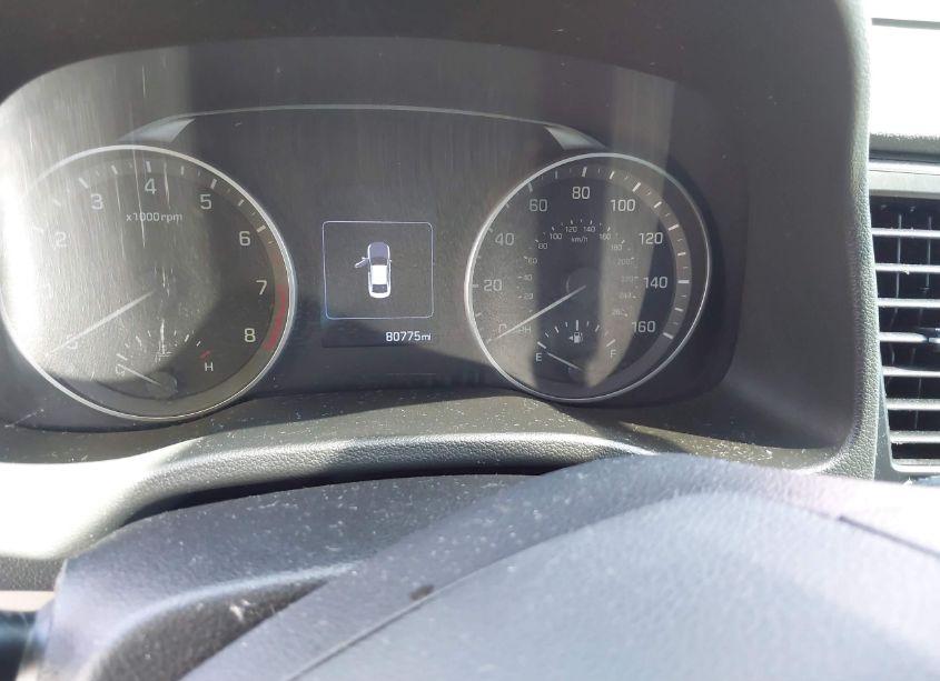 Photo 7 of 2018 Hyundai Elantra SEL (VIN 5NPD84LFXJH376971)