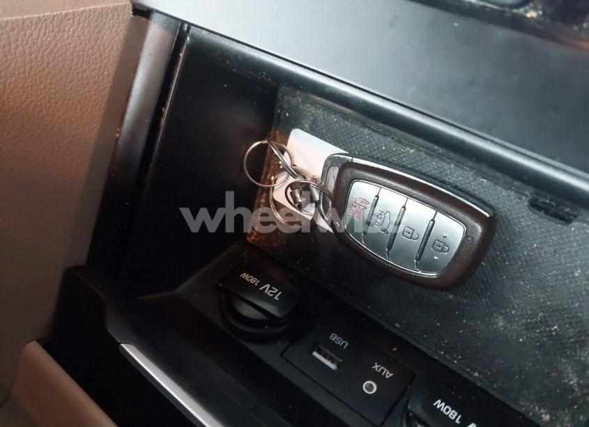 Photo 11 of 2018 Hyundai Elantra VALUE EDITION (VIN 5NPD84LFXJH378526)