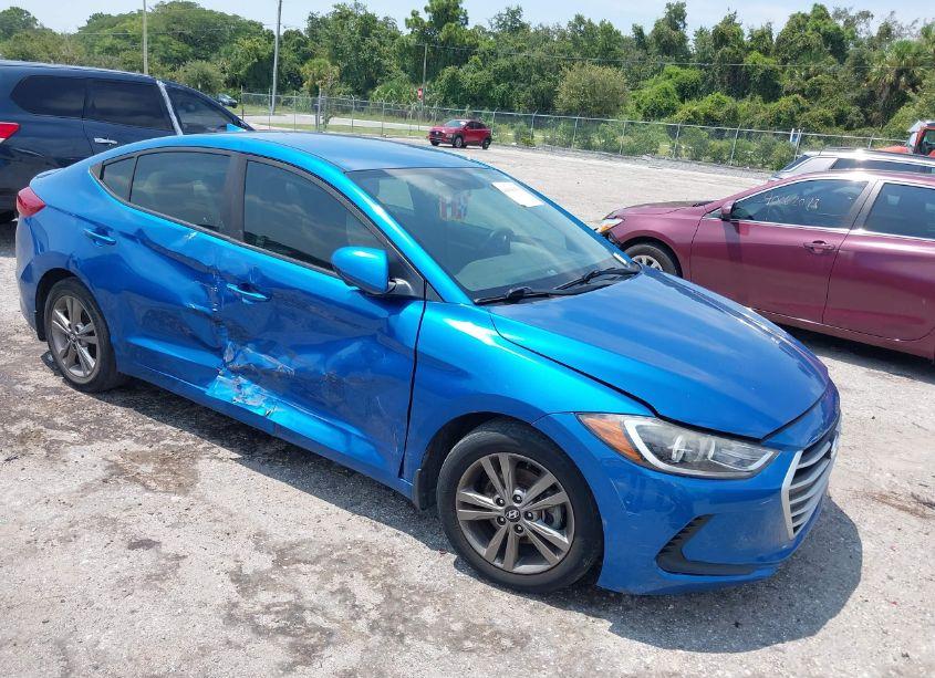 2018 Hyundai Elantra SEL (VIN 5NPD84LFXJH389204) main photo
