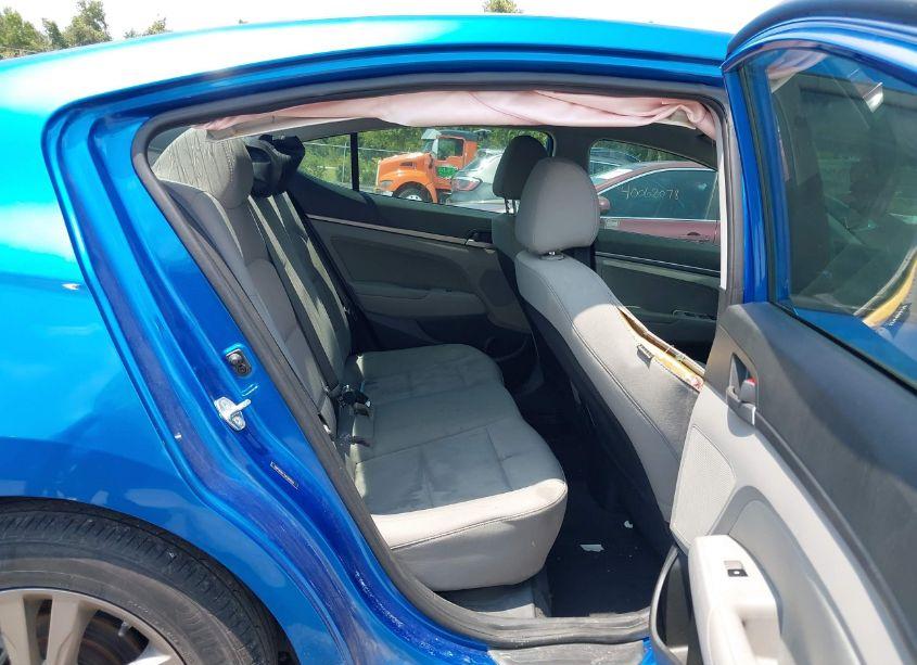 Photo 8 of 2018 Hyundai Elantra SEL (VIN 5NPD84LFXJH389204)